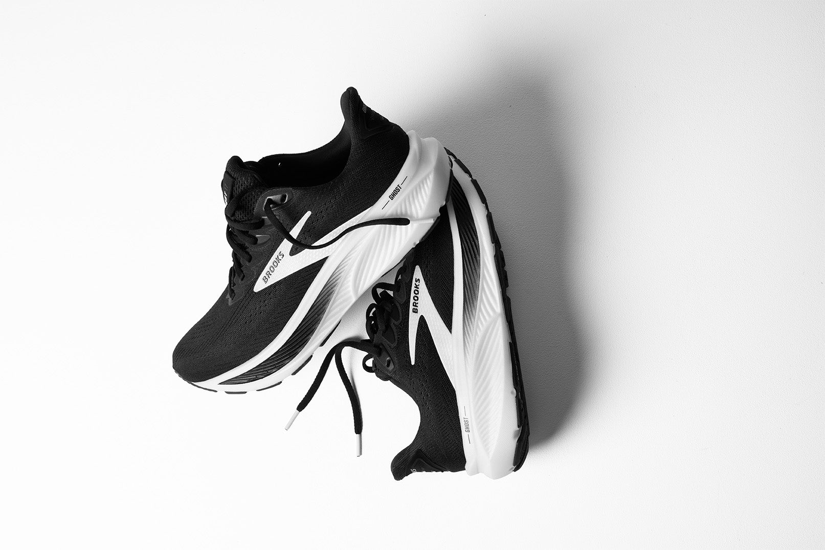 Brooks Ghost 17 Mens Running Shoes - Black/Grey/White