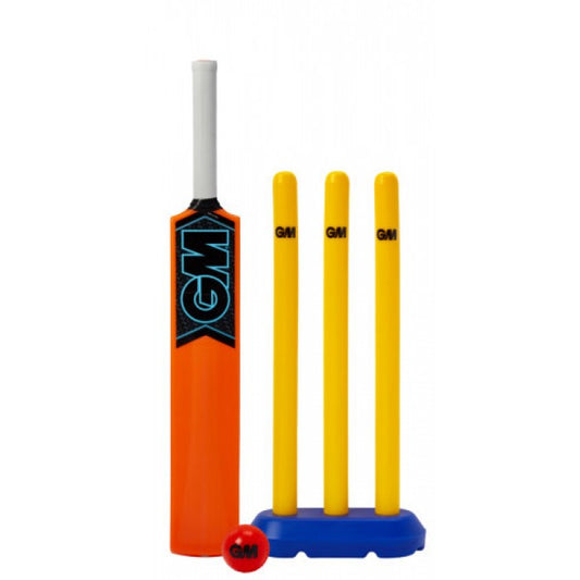 Gunn &amp; Moore Striker Cricket Set