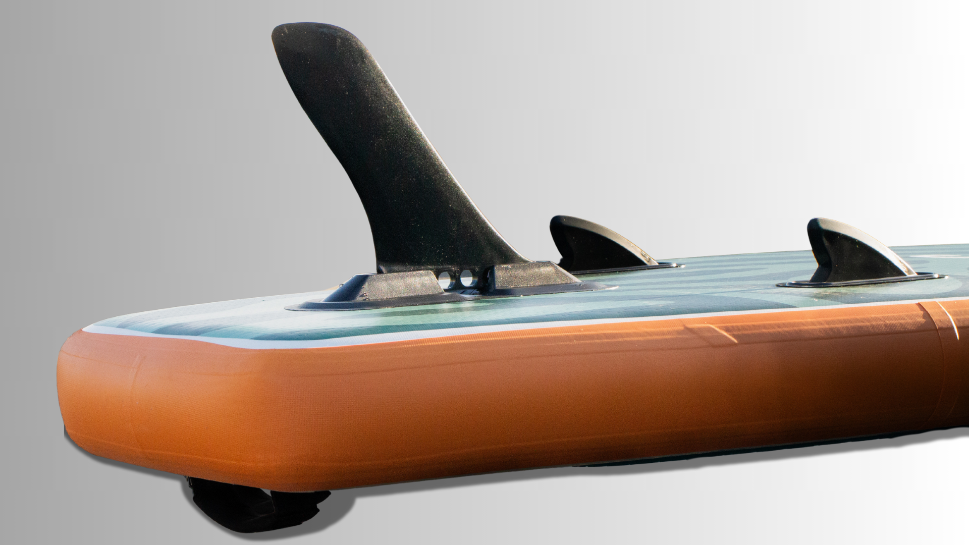 Sandbanks Style Pro-X 10'6'' x 32'' x 4.75'' iSUP Paddleboard package Byron